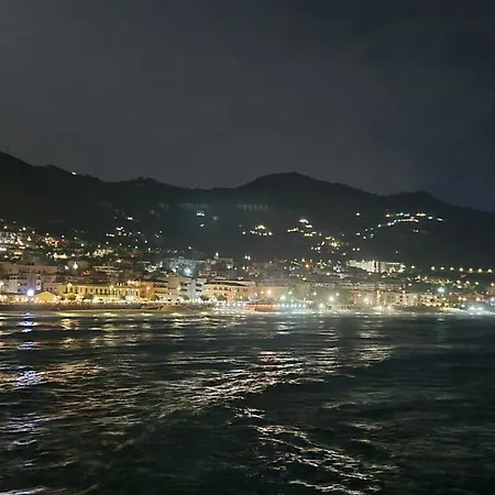 Kefale - Di Charme Nel Cuore Di * Cefalu